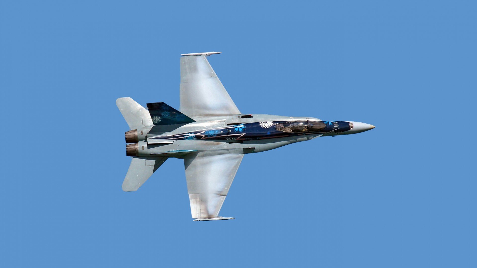 “壁球对决:高新区全民健身馆赛场充满悬念,谁能成为快打高手?”