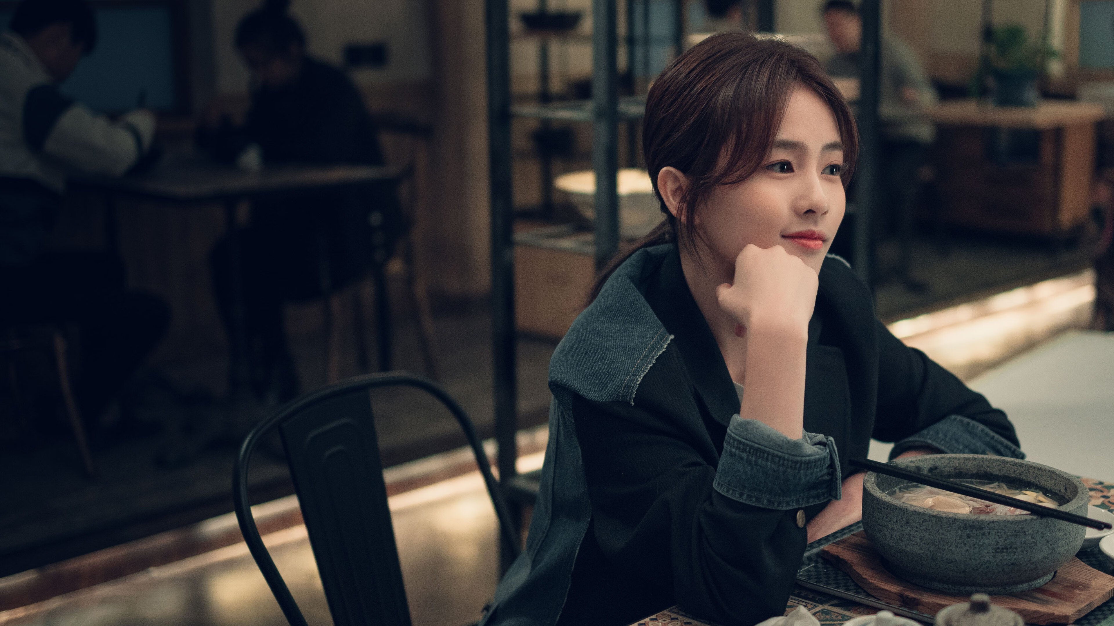 中国女将连日登顶 展现惊人耐力,中国女将连日登顶 展现惊人耐力的电影