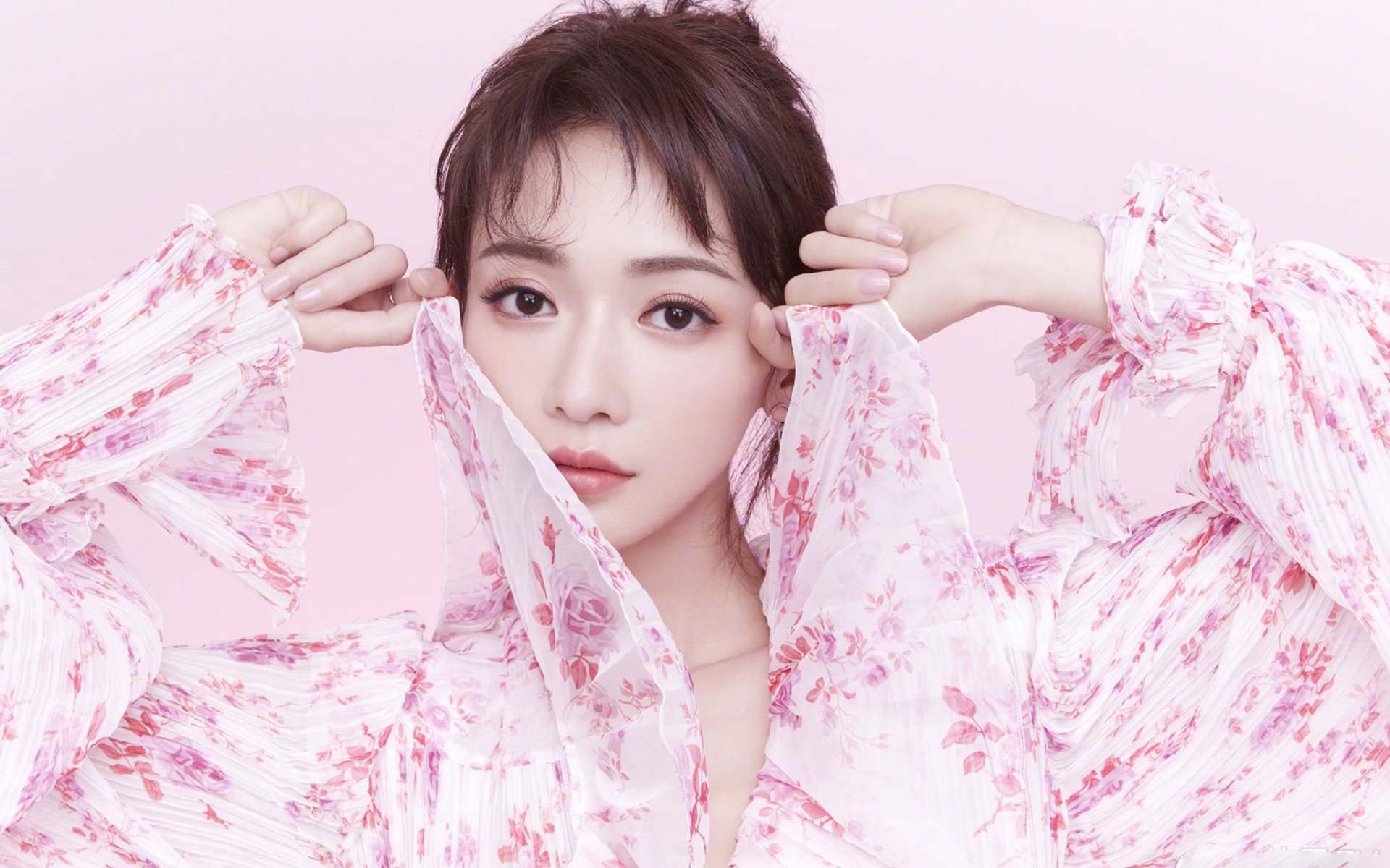 替补球员是否更适合执行无球压迫任务,替补球员进场怎么处罚